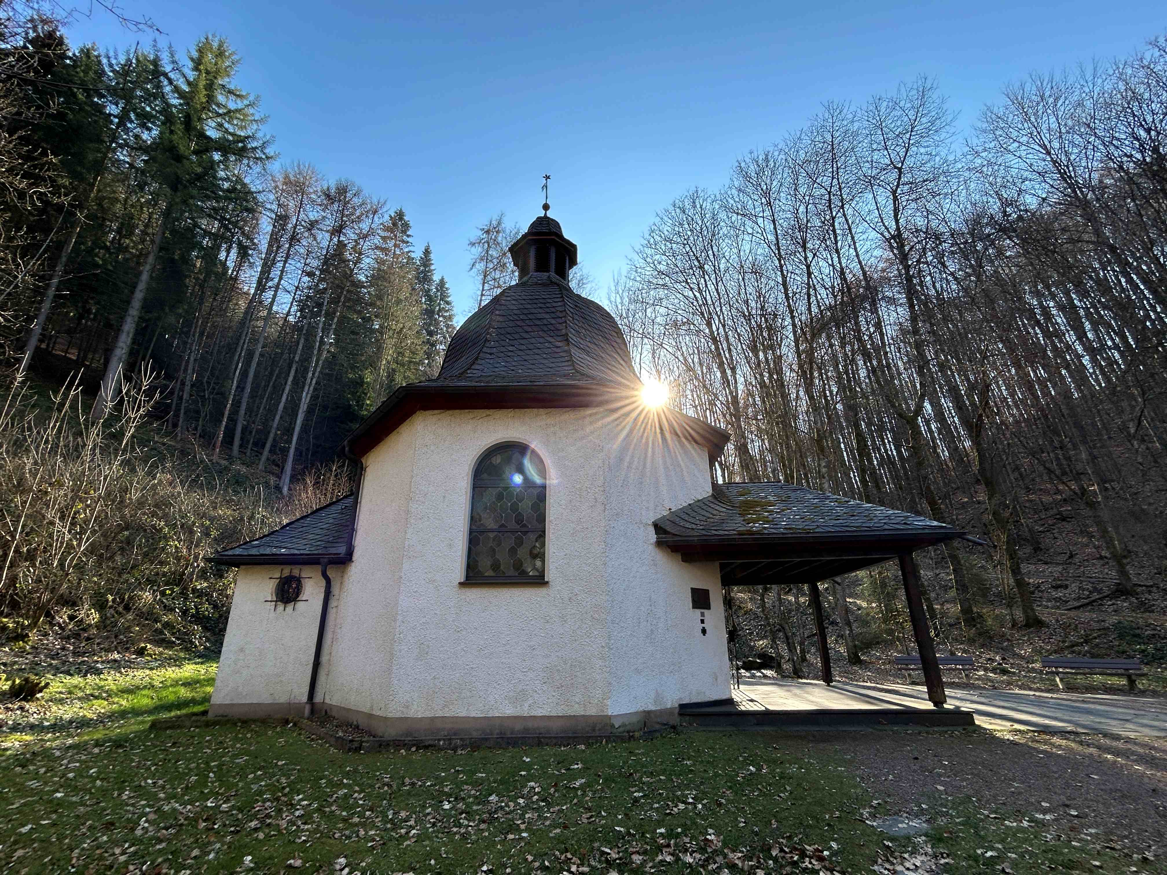 kfd St. Laurentius besucht die Wallfahrtskapelle Waldenburg